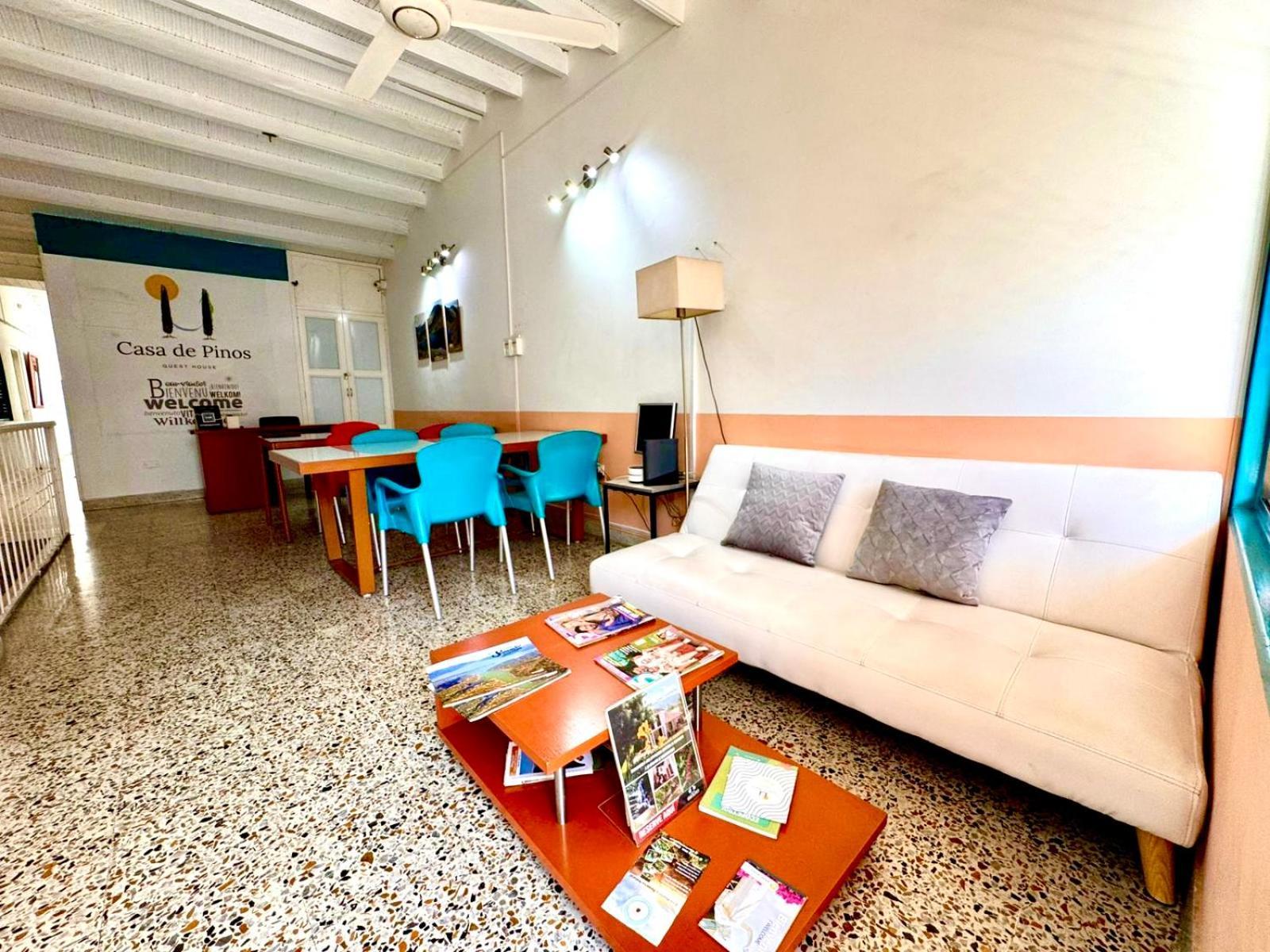 Casa De Pinos Hotel Bucaramanga Dış mekan fotoğraf
